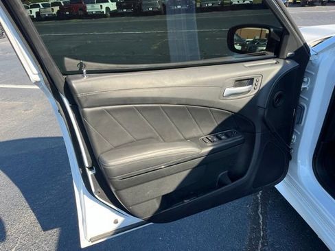 Used 2023 Dodge Charger GT w/ Plus Group RWD image 5