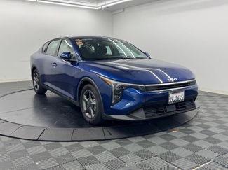Used 2025 Kia K4 FWD video 3