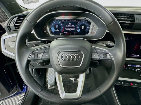 Used 2022 Audi Q3 2.0T Premium image 19