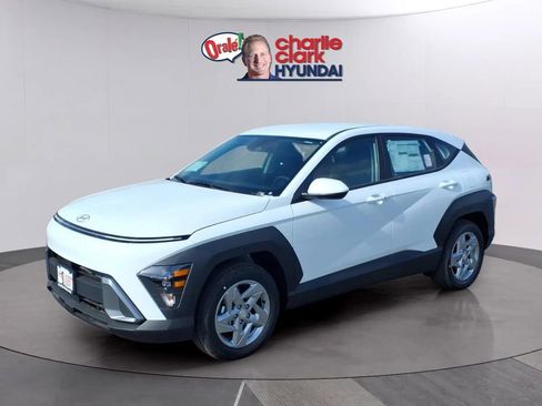 New 2026 Hyundai Kona SE FWD image 1