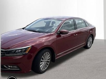 Used 2017 Volkswagen Passat 1.8T SE