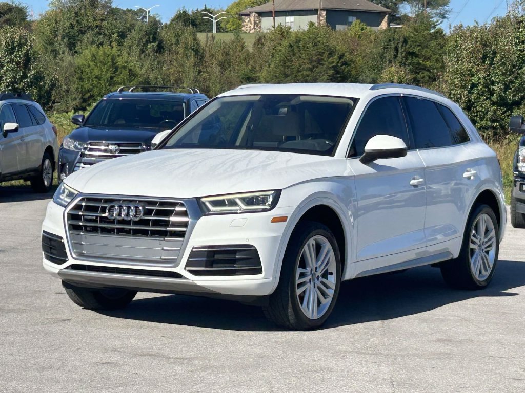Used 2018 Audi Q5 2.0T Premium Plus w/ Premium Plus Package AWD/4WD image 3