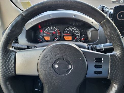 Used 2008 Nissan Frontier SE w/ SE Value Truck Pkg image 20