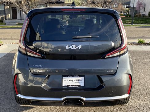 Used 2023 Kia Soul GT-Line w/ GT-Line Technology Package FWD image 5
