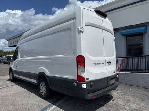 Used 2022 Ford Transit 250 148 High Roof Extended w/ Parcel Delivery Package image 3