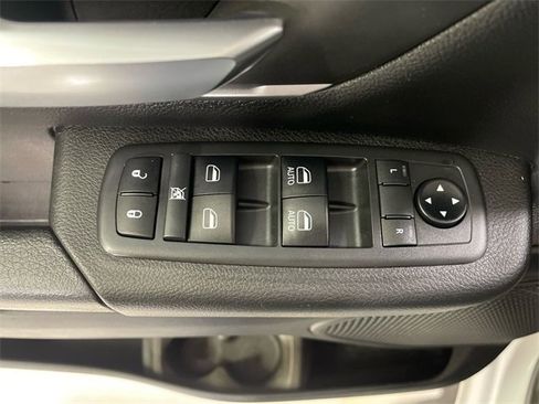 Used 2019 RAM 1500 Big Horn image 13