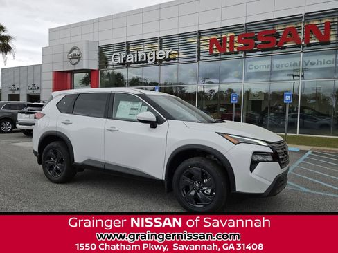 New 2026 Nissan Rogue SV w/ Cold Weather Package FWD image 1
