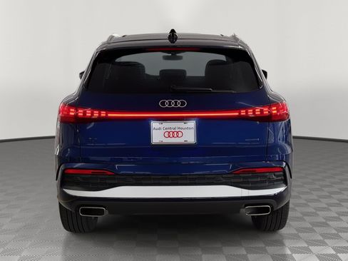 Certified 2025 Audi Q5 Premium w/ Premium Plus AWD/4WD image 10