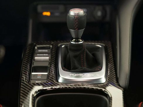 Used 2024 Acura Integra Type S image 32