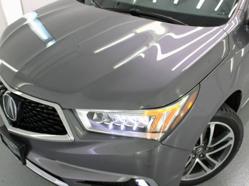 Used 2018 Acura MDX FWD w/ Advance Package image 17