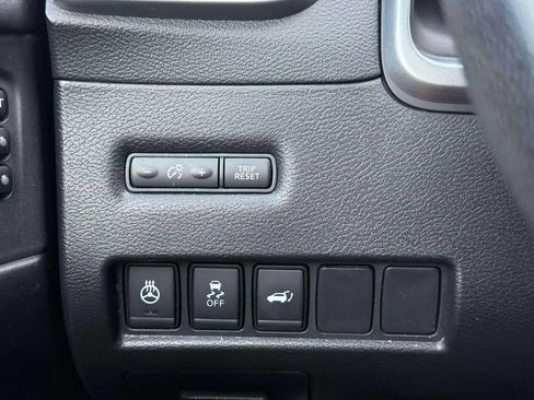 Used 2019 Nissan Murano S AWD/4WD image 21