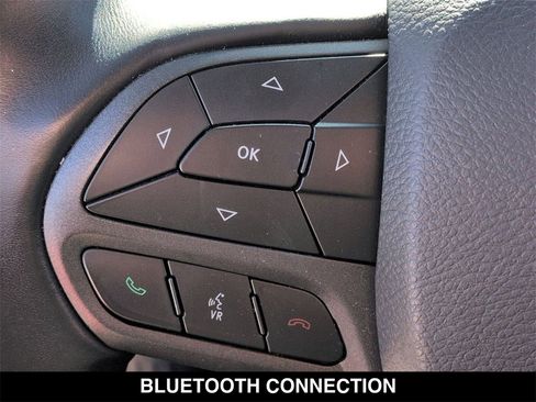 Used 2019 Jeep Cherokee Trailhawk w/ Cold Weather Group image 9