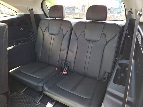 Certified 2022 Kia Sorento S w/ Panoramic Sunroof Package FWD image 10