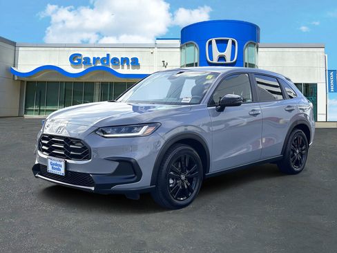 Certified 2026 Honda HR-V Sport image 3