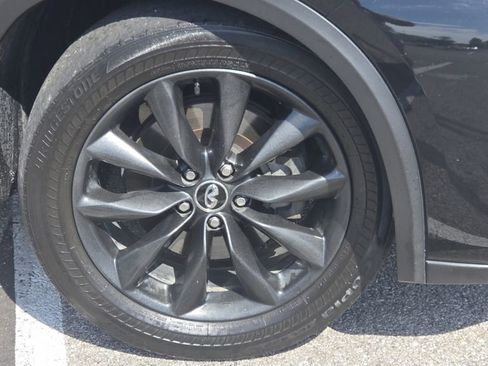 Used 2019 INFINITI QX50 Essential w/ Premium Heat Package AWD/4WD image 10