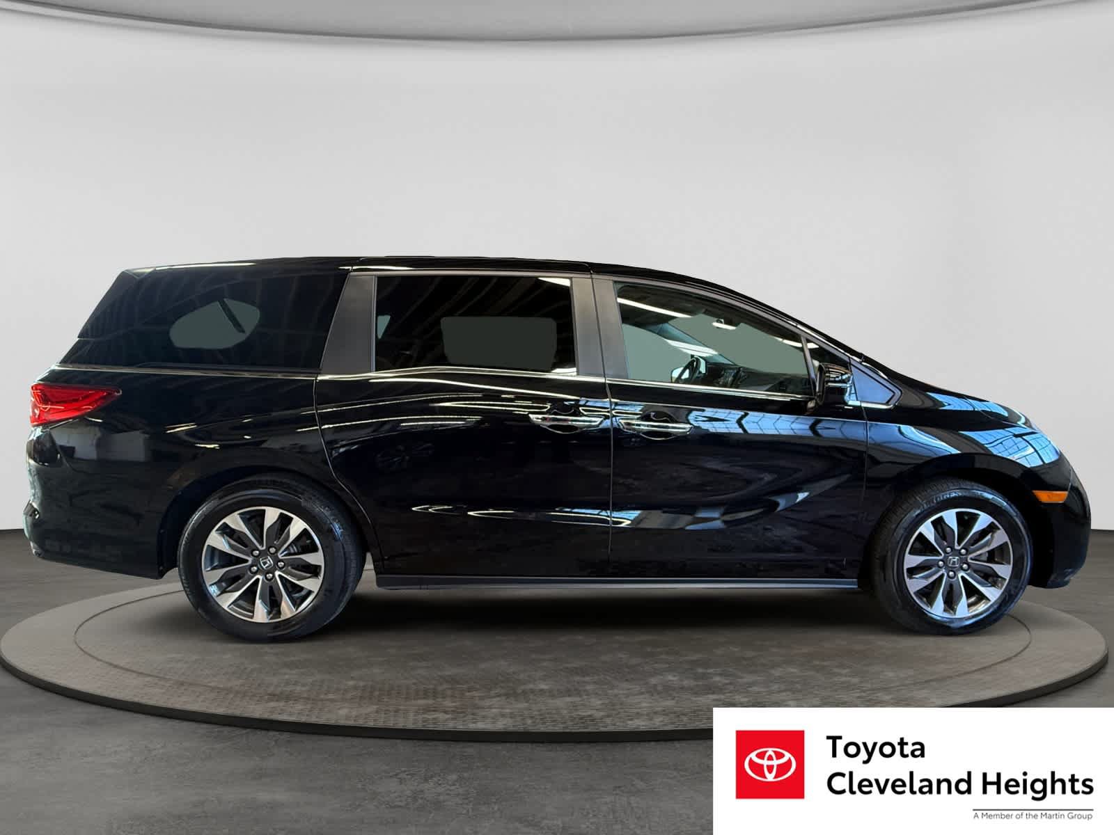 Used 2024 Honda Odyssey EX-L image 4