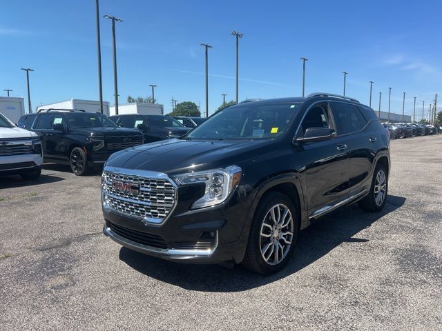 Used 2023 GMC Terrain Denali AWD/4WD image 7
