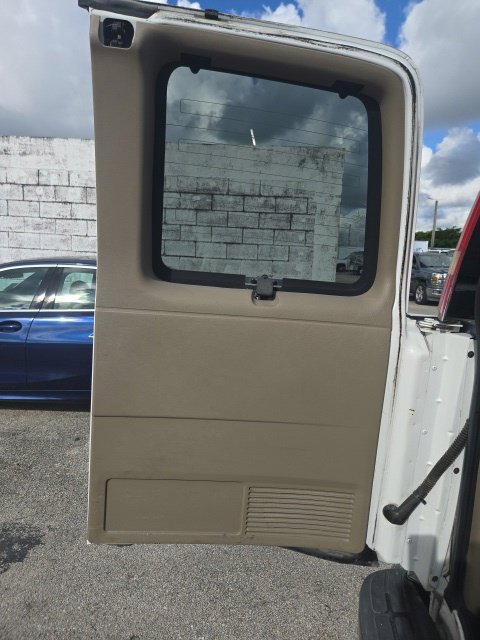 Used 2014 Chevrolet Express 2500 LS RWD image 12