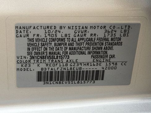 Used 2025 Nissan Versa SV FWD image 29