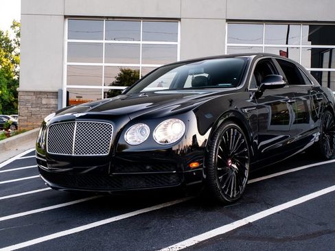 Used 2015 Bentley Flying Spur V8 AWD/4WD image 2