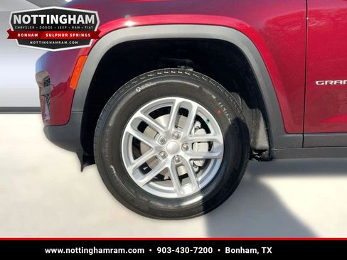 New 2025 Jeep Grand Cherokee Laredo X AWD/4WD image 11