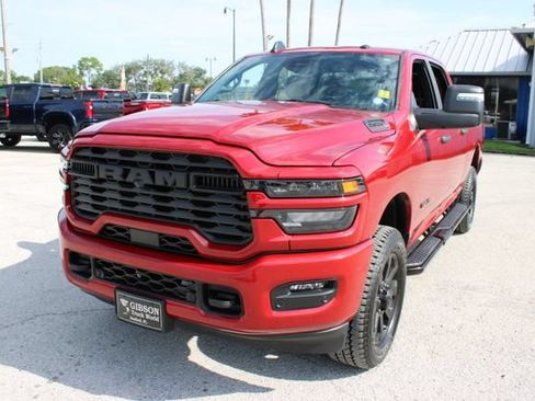 Used 2026 RAM 2500 Big Horn AWD/4WD image 3