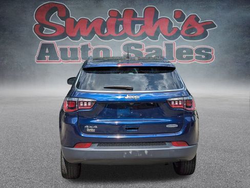 Used 2021 Jeep Compass Latitude image 5