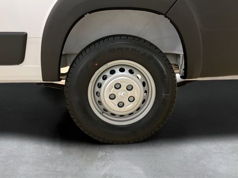 New 2026 RAM ProMaster 2500 w/ Convenience Group image 16