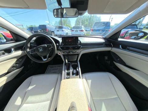 Used 2019 Honda Accord LX image 25