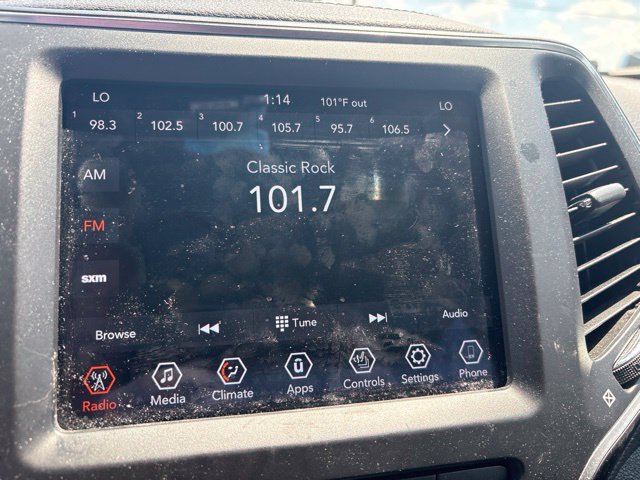 Used 2022 Jeep Cherokee Latitude Lux FWD image 13