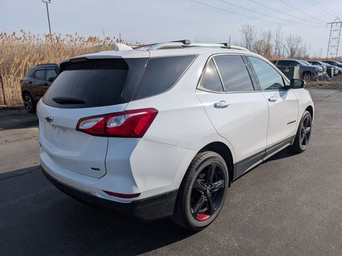 Used 2021 Chevrolet Equinox Premier w/ Redline Edition image 11