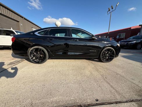Used 2017 Chevrolet Impala LT w/ Leather Package image 18