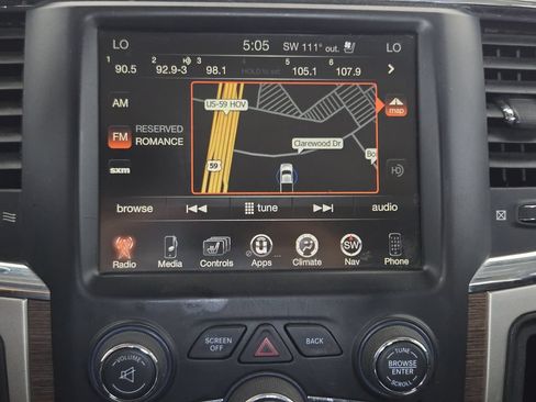 Used 2015 RAM 2500 Laramie AWD/4WD image 18