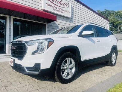 Used 2024 GMC Terrain SLE w/ Driver Convenience Package