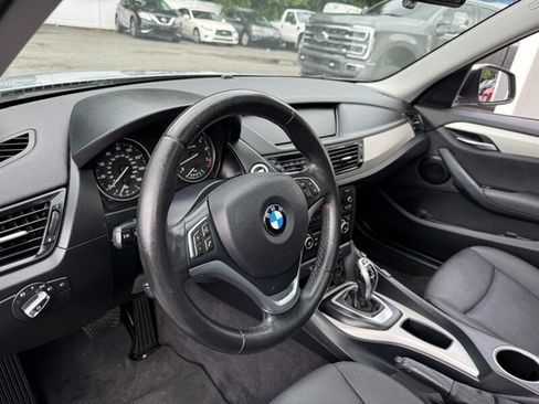 Used 2013 BMW X1 xDrive28i image 16