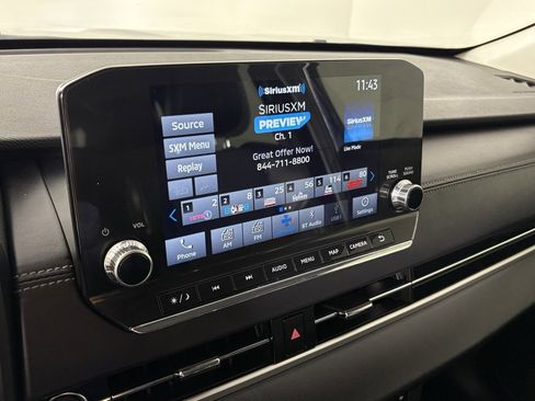 Used 2024 Mitsubishi Outlander SE image 24