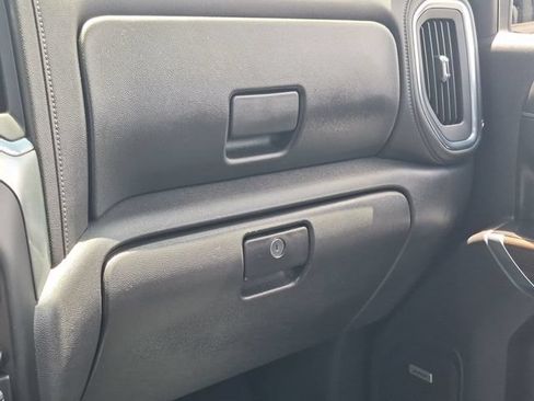 Used 2020 Chevrolet Silverado 1500 RST w/ All-Star Edition RWD image 17