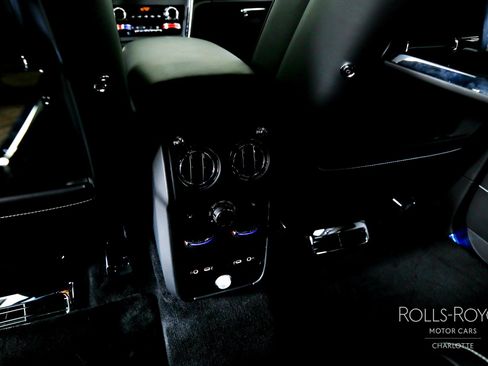 New 2026 Rolls-Royce Cullinan AWD/4WD image 22