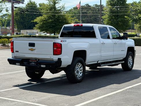 Used 2018 Chevrolet Silverado 3500 LT w/ LT Convenience Package AWD/4WD image 6