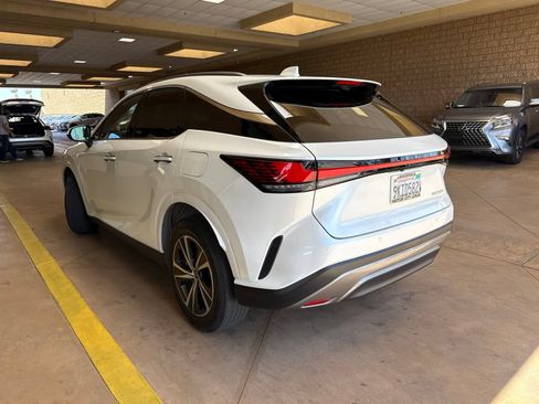 Certified 2024 Lexus RX 350 Premium w/ Accessory Package (Z1) FWD image 4