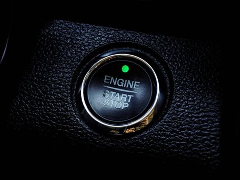 Used 2021 Ford F250 Limited w/ FX4 Off-Road Package image 27