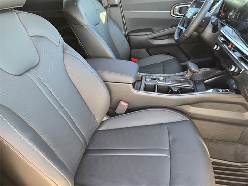 New 2026 Kia Sorento S w/ S Panoramic Sunroof Package image 10