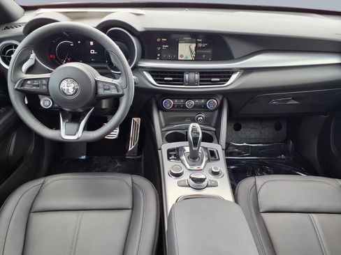 New 2025 Alfa Romeo Stelvio Sprint AWD/4WD image 8