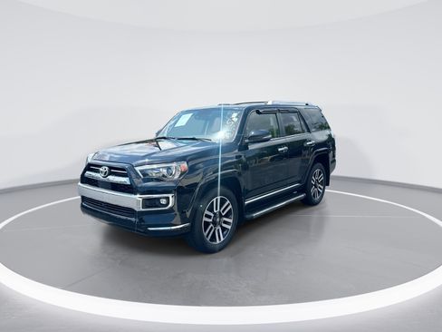 Used 2023 Toyota 4Runner Limited AWD/4WD image 5