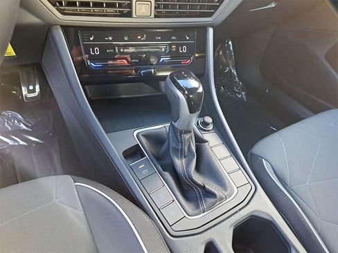 New 2025 Volkswagen Jetta Sport image 9