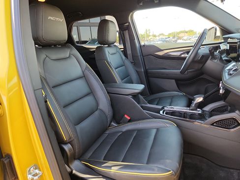 Used 2025 Chevrolet TrailBlazer ACTIV FWD image 15