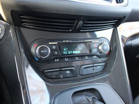 Used 2014 Ford Escape Titanium image 26