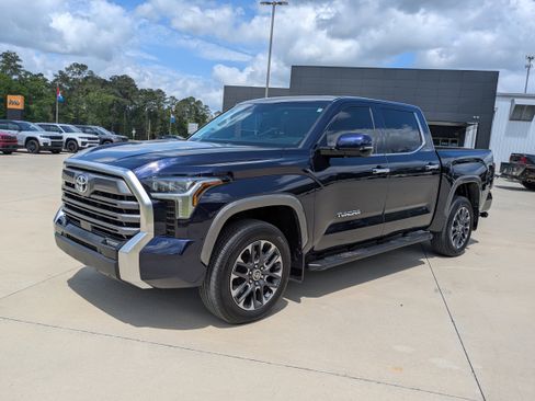 Used 2024 Toyota Tundra Limited image 1