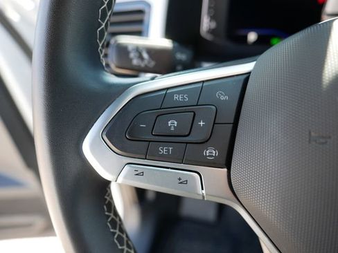 Certified 2023 Volkswagen Atlas SE image 26