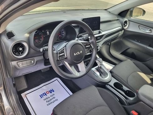 Used 2024 Kia Forte LXS image 10